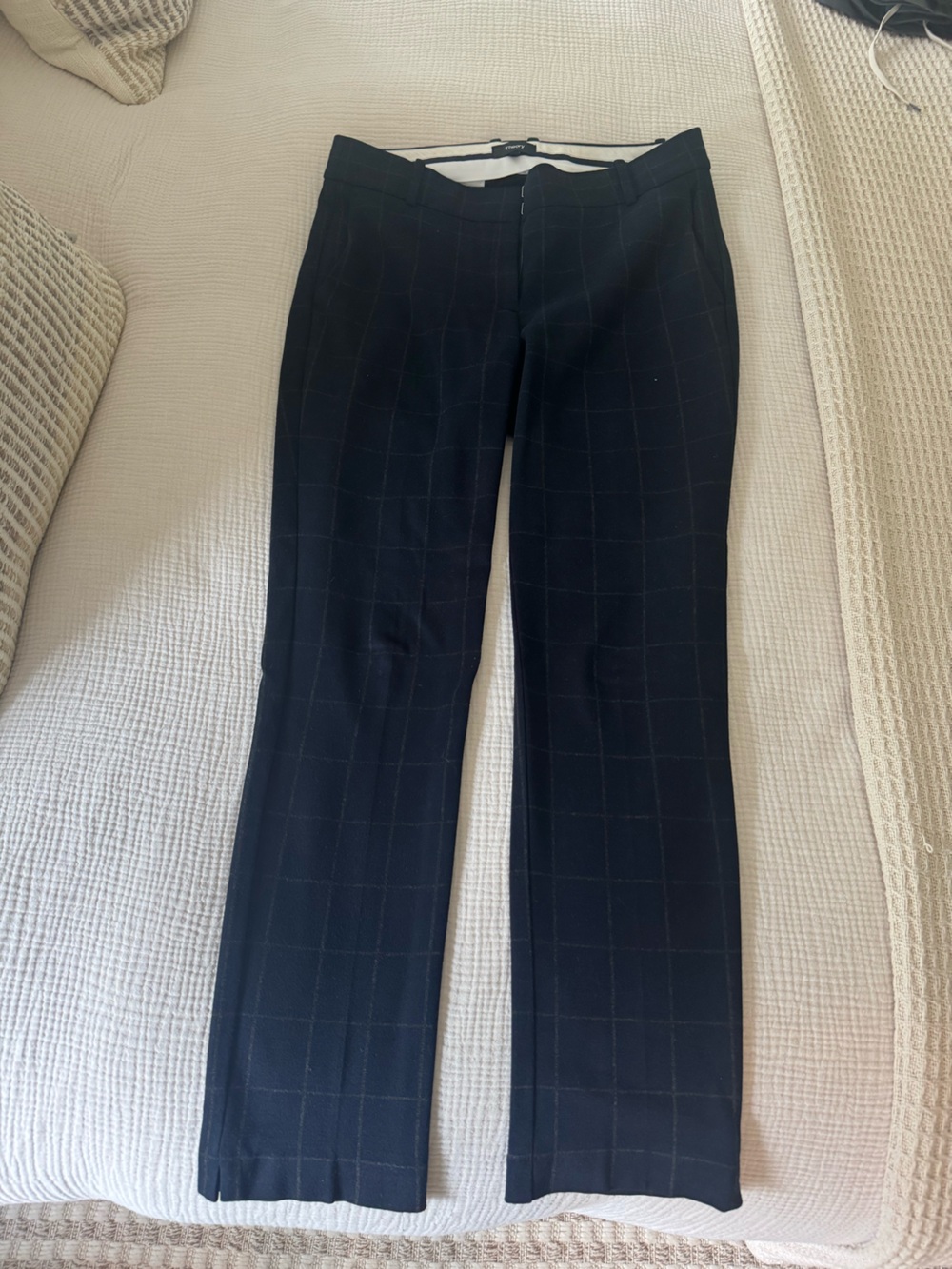 Theory Navy Tailored trouser